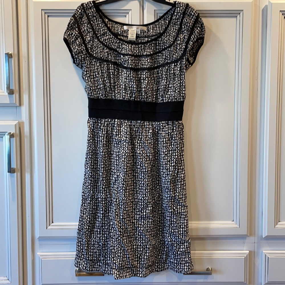 Studio M Black and white dress size medium